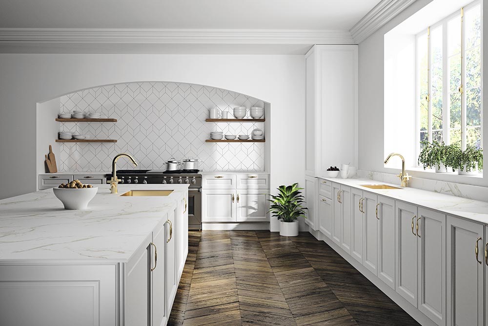 cocina blanca con arco