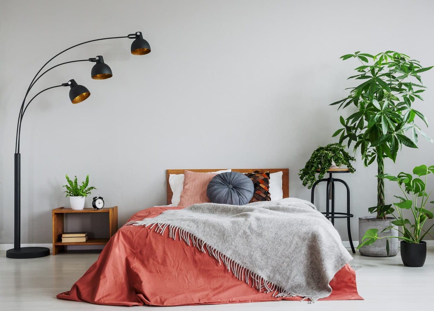 Decoración habitación con lámparas 